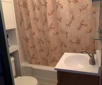 apartment-bathroom
