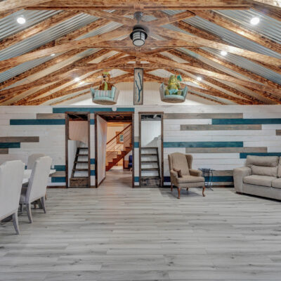 upstairs apartment - interior